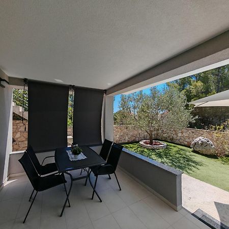 רוגוזניצה Olive Tree Apartment Zecevo מראה חיצוני תמונה