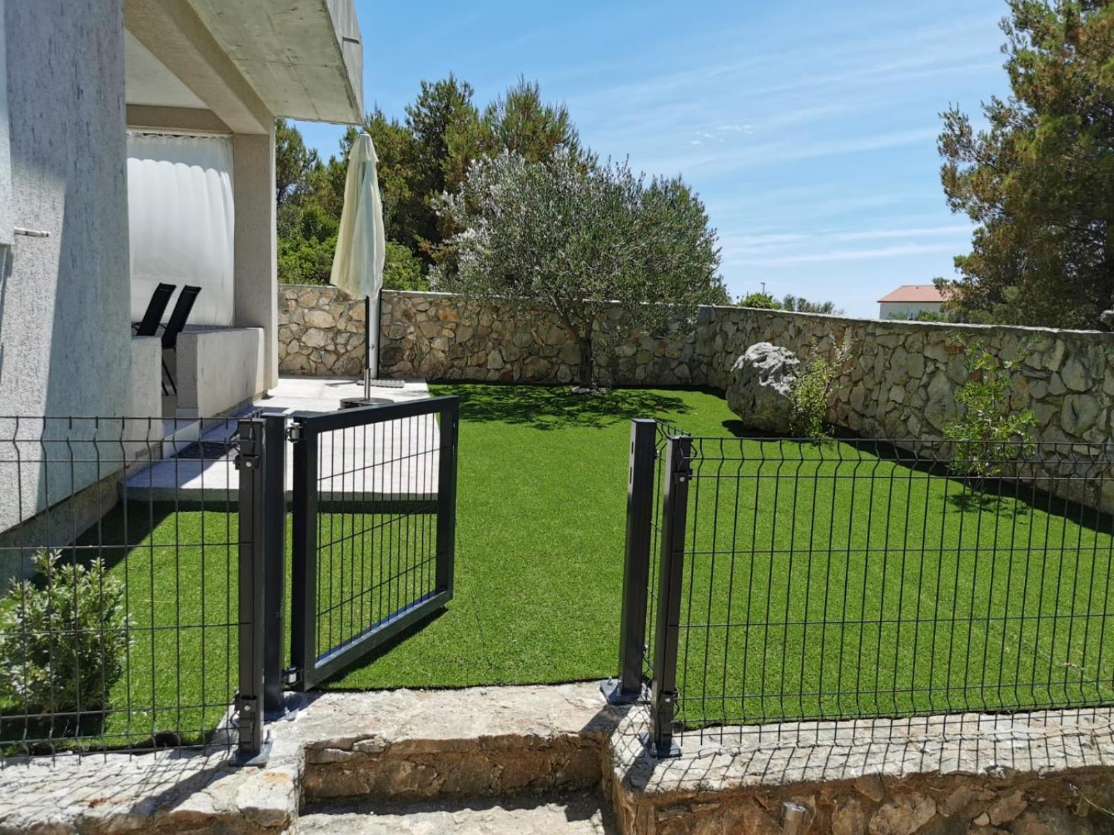 רוגוזניצה Olive Tree Apartment Zecevo מראה חיצוני תמונה